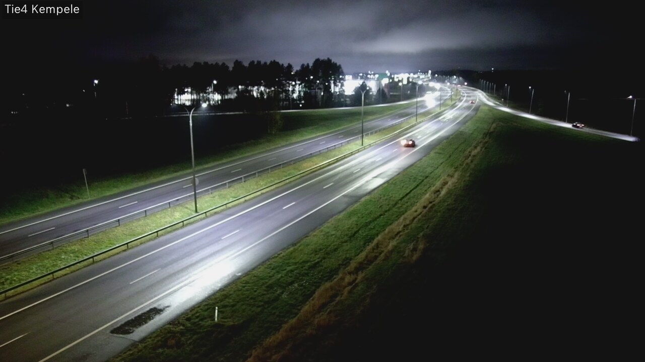Kelikamerat Kuva Tie 4 Kempele, Zeppelin, Kempele, Pohjois-Pohjanmaa