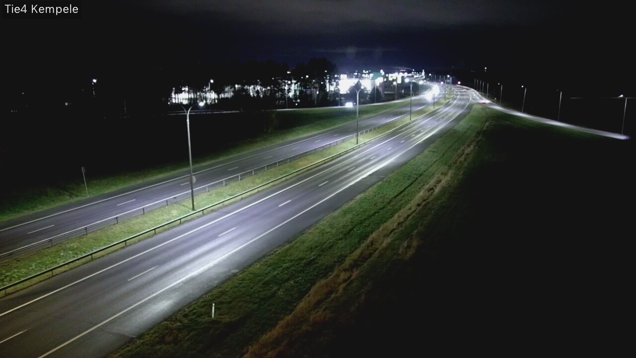 Kelikamerat Kuva Tie 4 Kempele, Zeppelin, Kempele, Pohjois-Pohjanmaa