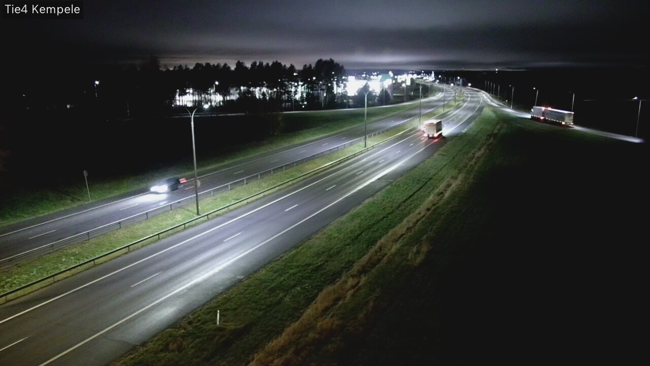 Kelikamerat Kuva Tie 4 Kempele, Zeppelin, Kempele, Pohjois-Pohjanmaa