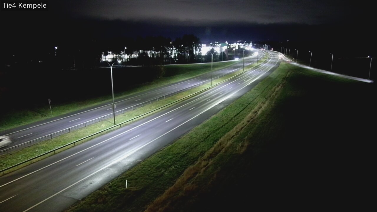 Kelikamerat Kuva Tie 4 Kempele, Zeppelin, Kempele, Pohjois-Pohjanmaa