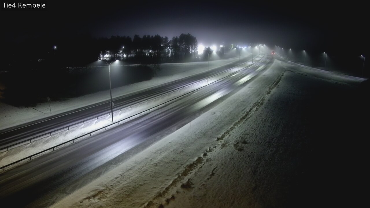 Weather Camera Image Väg 4 Kempele, Zeppelin, Kempele, Pohjois-Pohjanmaa