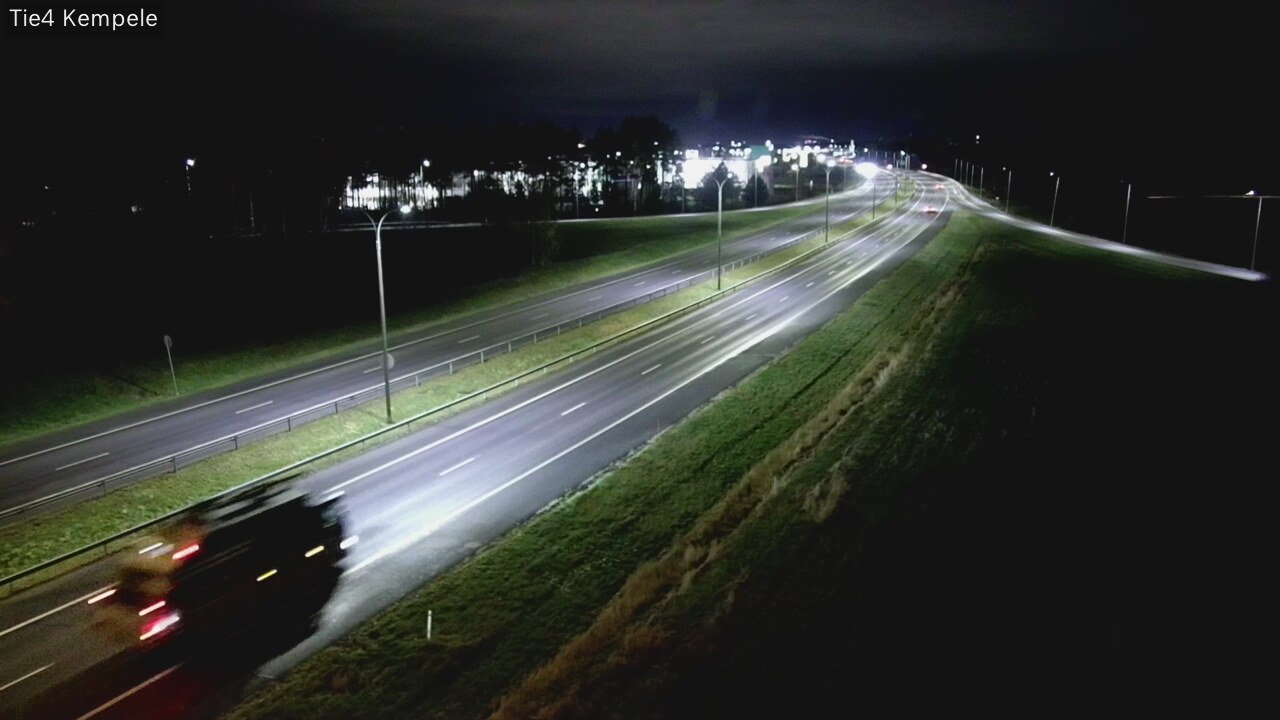 Kelikamerat Kuva Tie 4 Kempele, Zeppelin, Kempele, Pohjois-Pohjanmaa