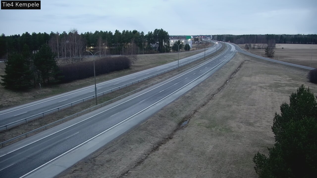 Weather Camera Image Road 4 Kempele, Zeppelin, Kempele, Pohjois-Pohjanmaa