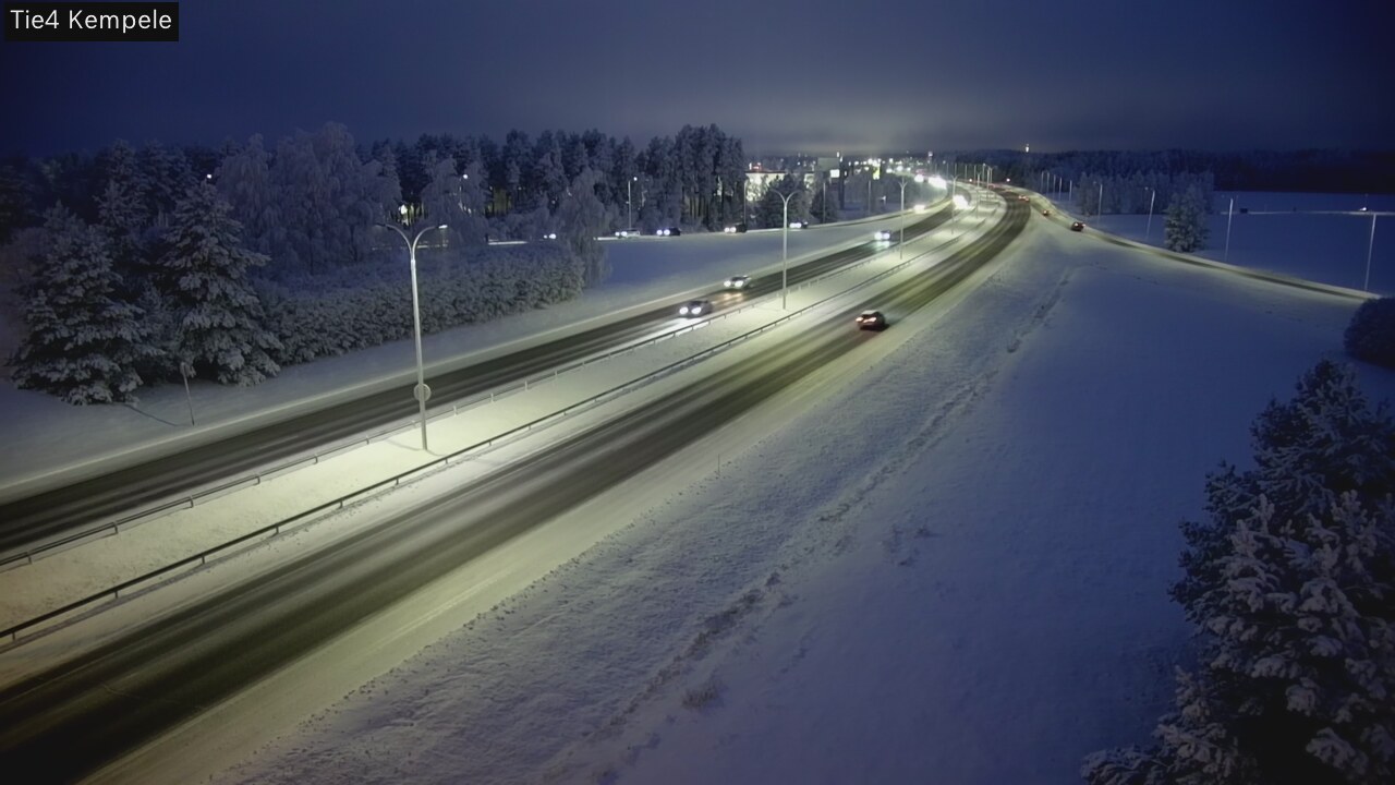 Kelikamerat Kuva Tie 4 Kempele, Zeppelin, Kempele, Pohjois-Pohjanmaa