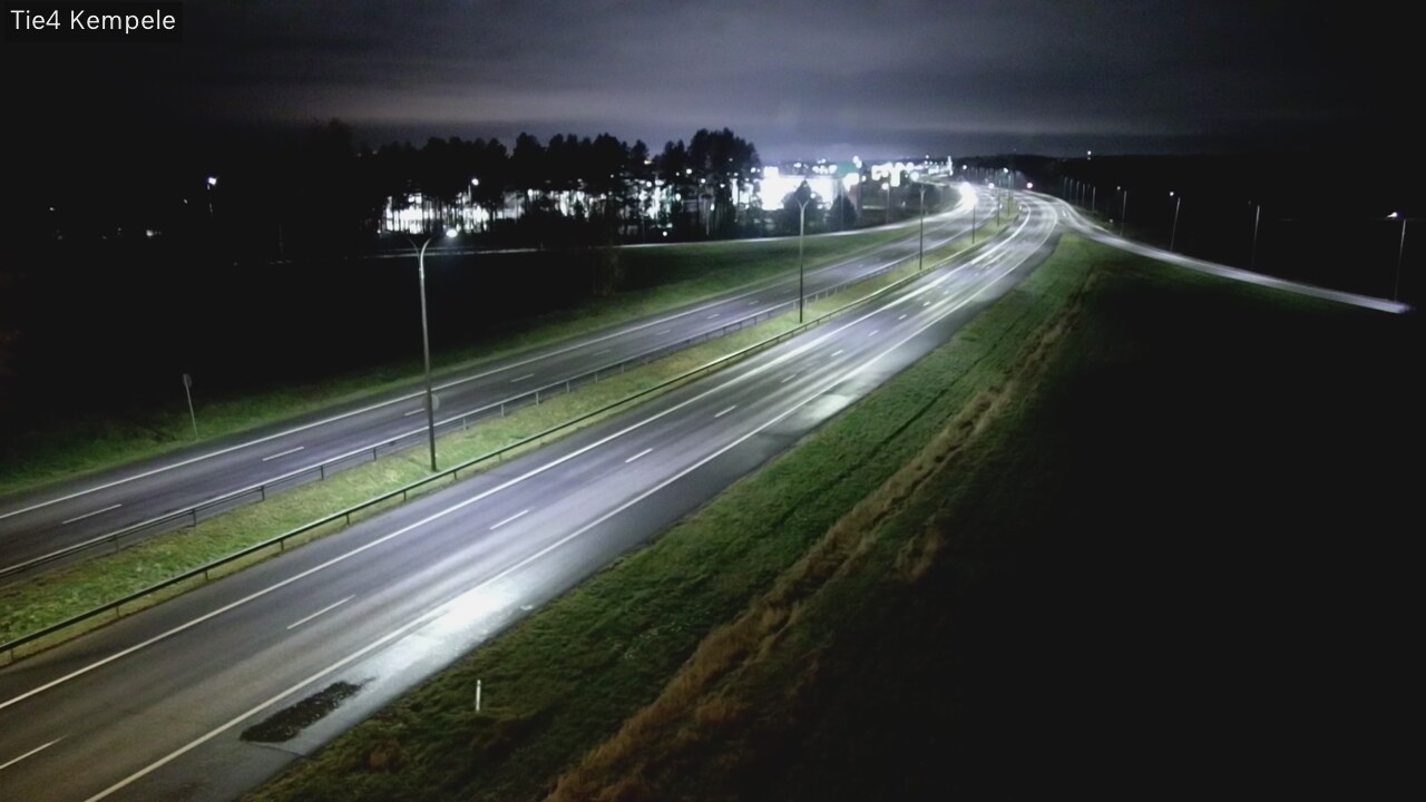 Kelikamerat Kuva Tie 4 Kempele, Zeppelin, Kempele, Pohjois-Pohjanmaa