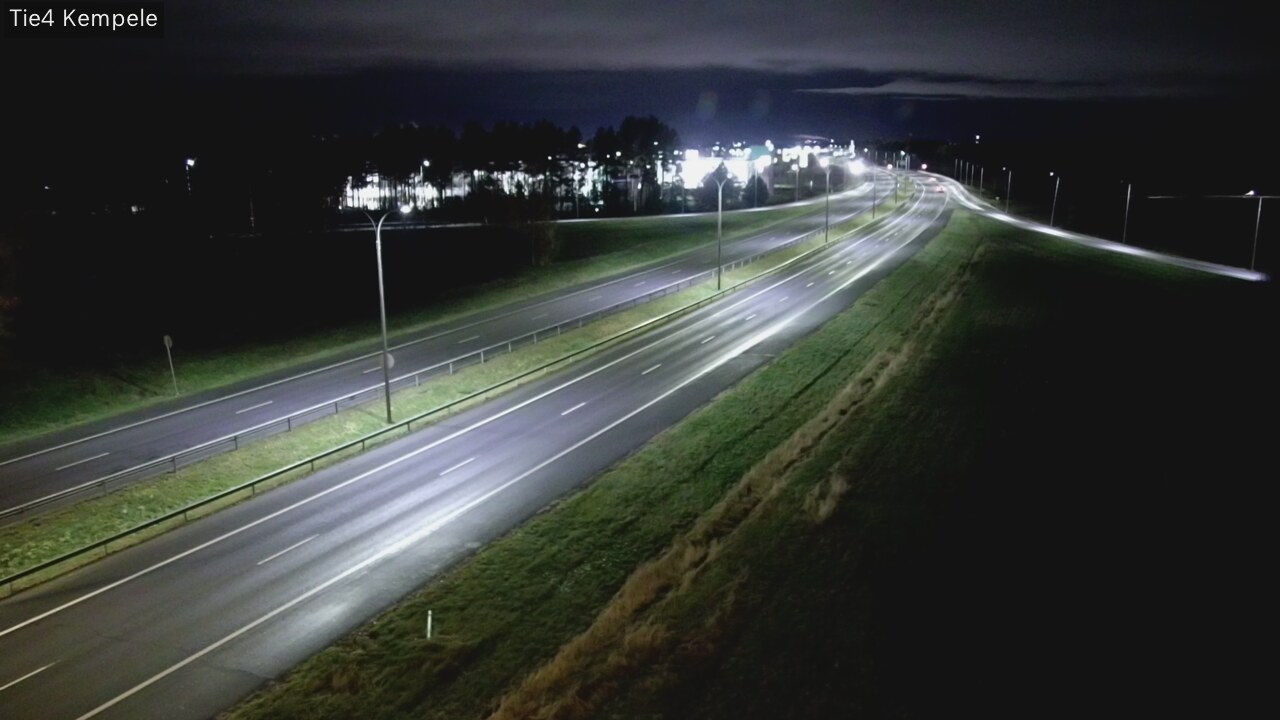 Kelikamerat Kuva Tie 4 Kempele, Zeppelin, Kempele, Pohjois-Pohjanmaa