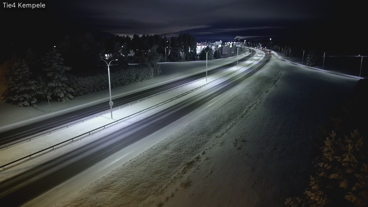 Kelikamerat Kuva Tie 4 Kempele, Zeppelin, Kempele, Pohjois-Pohjanmaa