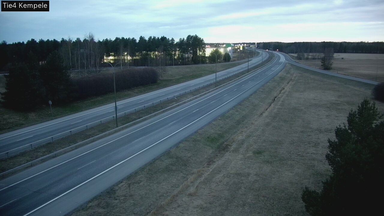 Weather Camera Image Väg 4 Kempele, Zeppelin, Kempele, Pohjois-Pohjanmaa