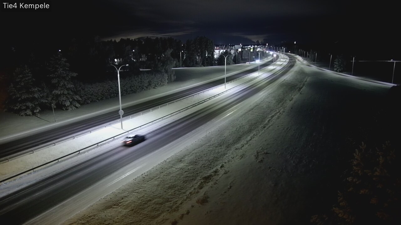 Kelikamerat Kuva Tie 4 Kempele, Zeppelin, Kempele, Pohjois-Pohjanmaa