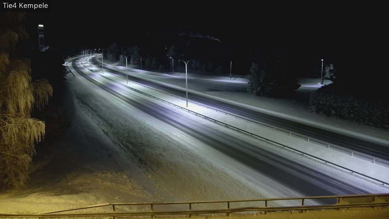 Kelikamerat Kuva Tie 4 Kempele, Zeppelin, Kempele, Pohjois-Pohjanmaa