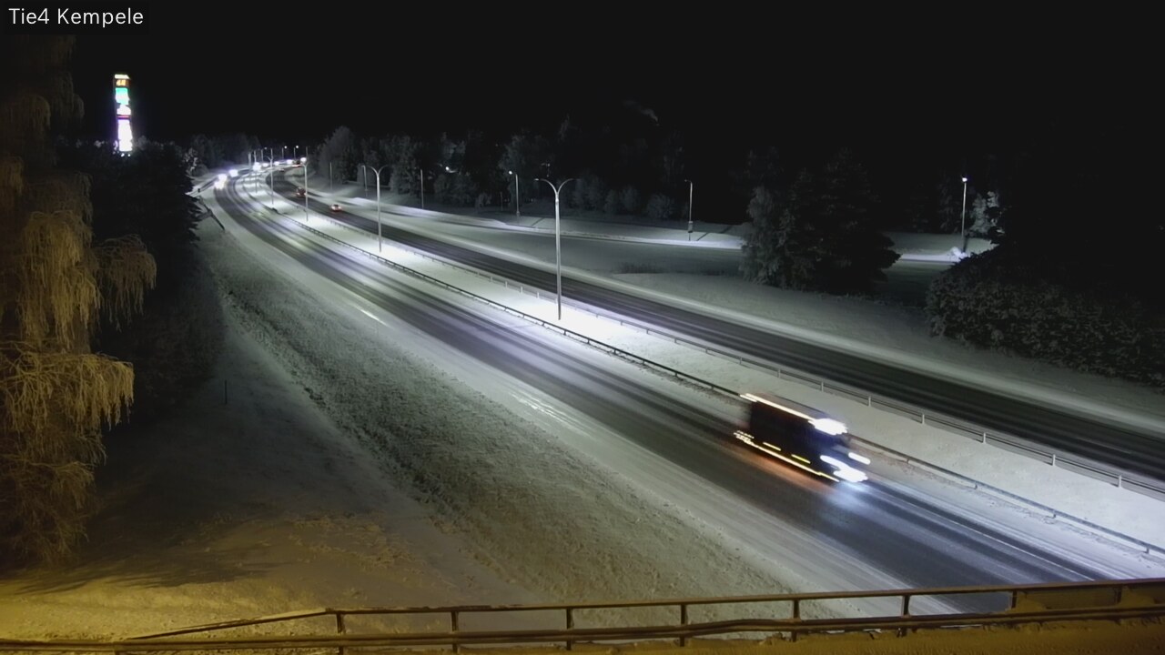 Kelikamerat Kuva Tie 4 Kempele, Zeppelin, Kempele, Pohjois-Pohjanmaa
