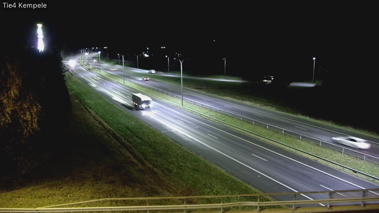 Kelikamerat Kuva Tie 4 Kempele, Zeppelin, Kempele, Pohjois-Pohjanmaa