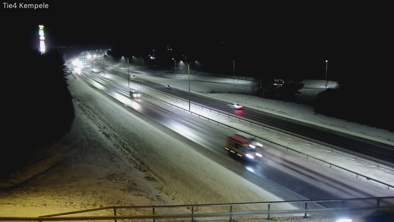 Weather Camera Image Väg 4 Kempele, Zeppelin, Kempele, Pohjois-Pohjanmaa