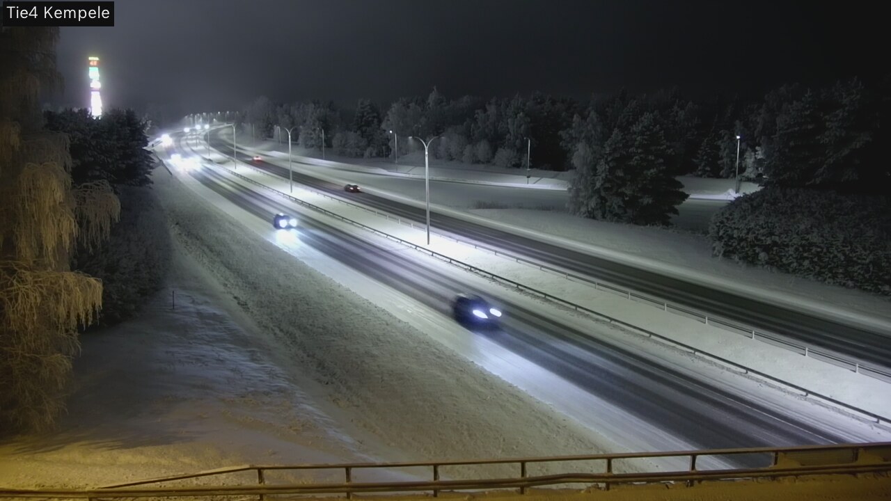 Kelikamerat Kuva Tie 4 Kempele, Zeppelin, Kempele, Pohjois-Pohjanmaa