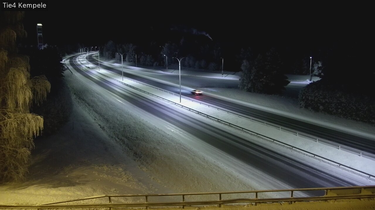 Kelikamerat Kuva Tie 4 Kempele, Zeppelin, Kempele, Pohjois-Pohjanmaa