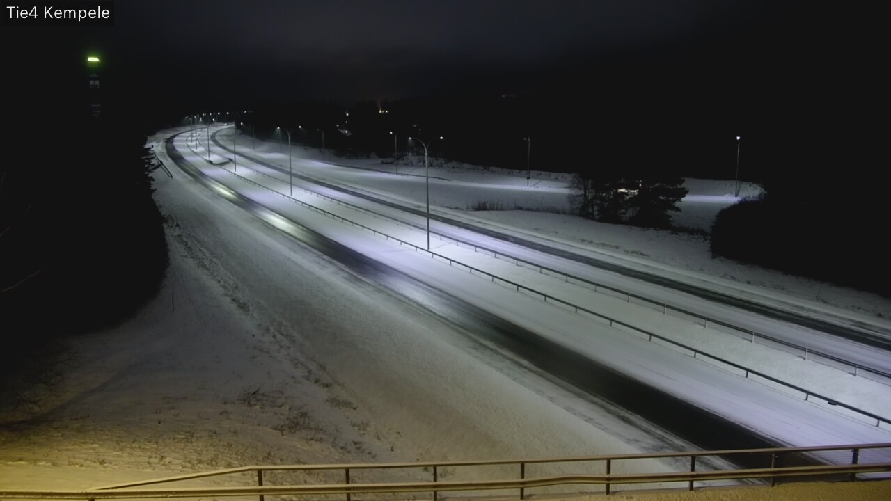 Kelikamerat Kuva Tie 4 Kempele, Zeppelin, Kempele, Pohjois-Pohjanmaa
