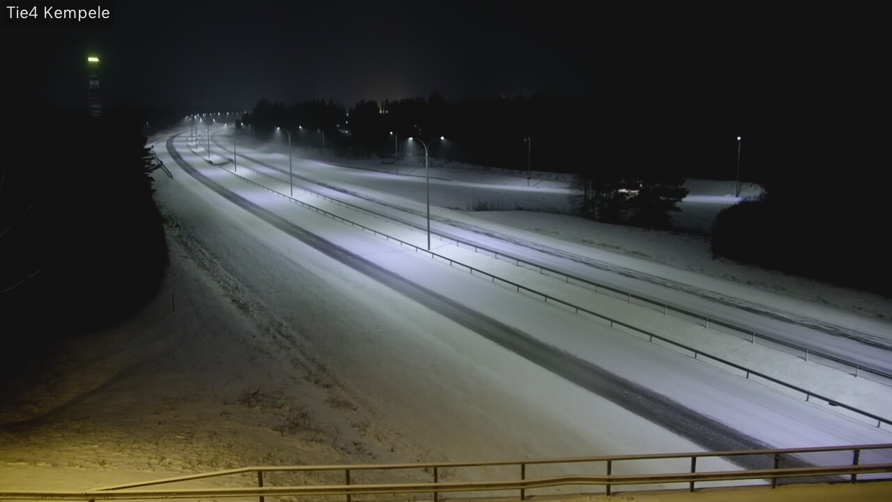 Kelikamerat Kuva Tie 4 Kempele, Zeppelin, Kempele, Pohjois-Pohjanmaa