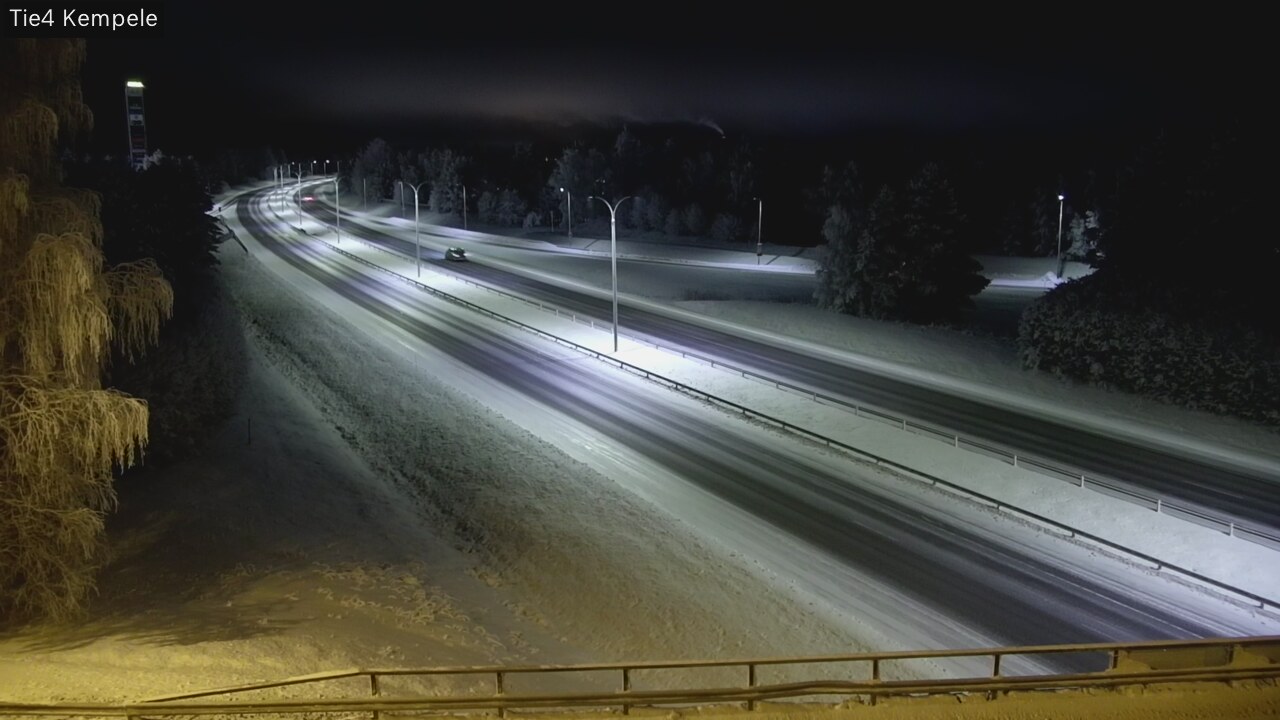 Kelikamerat Kuva Tie 4 Kempele, Zeppelin, Kempele, Pohjois-Pohjanmaa