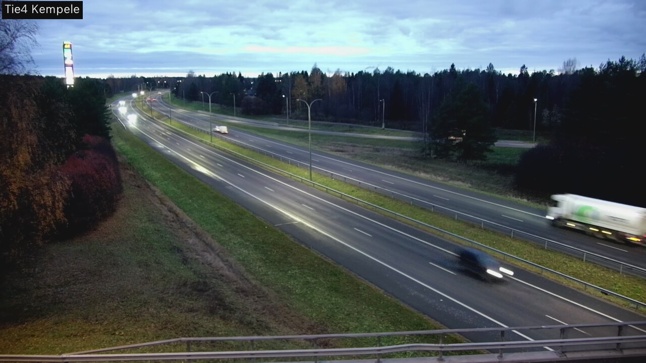 Kelikamerat Kuva Tie 4 Kempele, Zeppelin, Kempele, Pohjois-Pohjanmaa