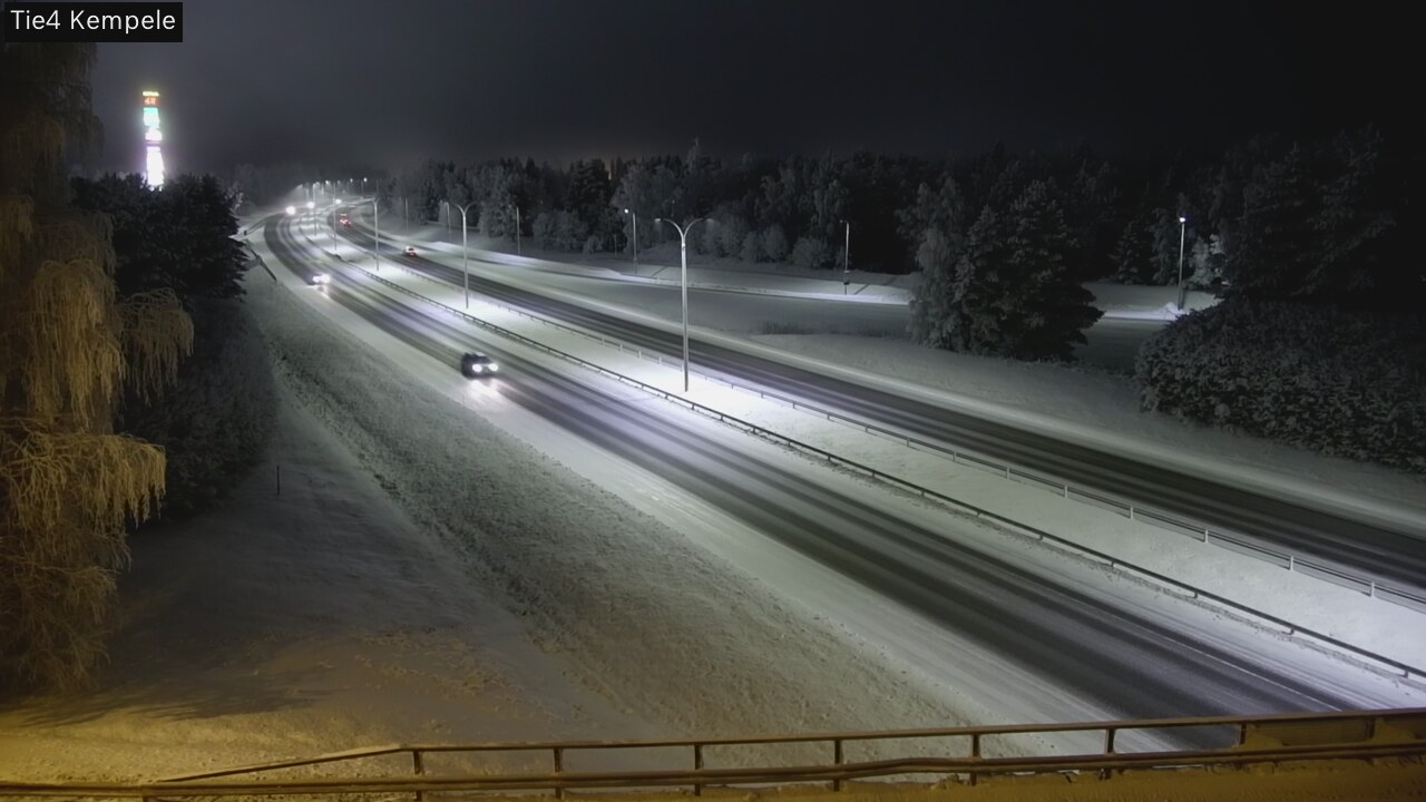 Kelikamerat Kuva Tie 4 Kempele, Zeppelin, Kempele, Pohjois-Pohjanmaa