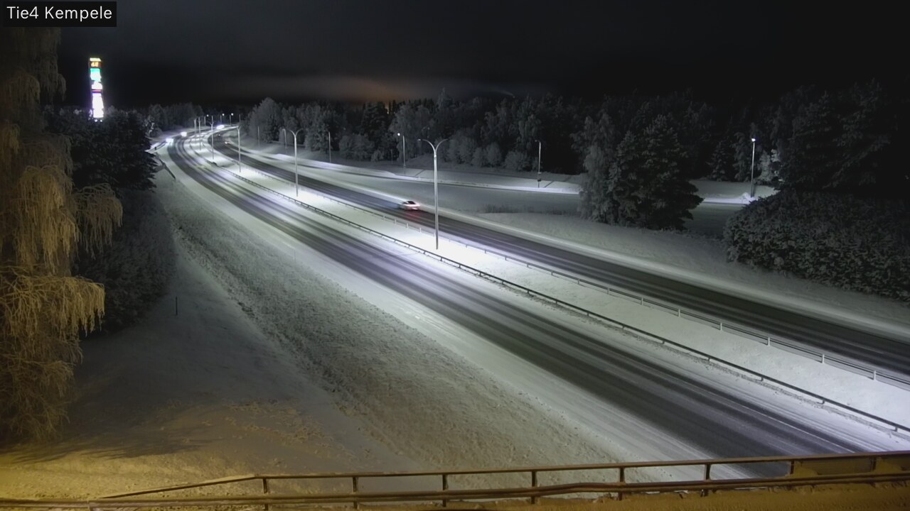 Kelikamerat Kuva Tie 4 Kempele, Zeppelin, Kempele, Pohjois-Pohjanmaa