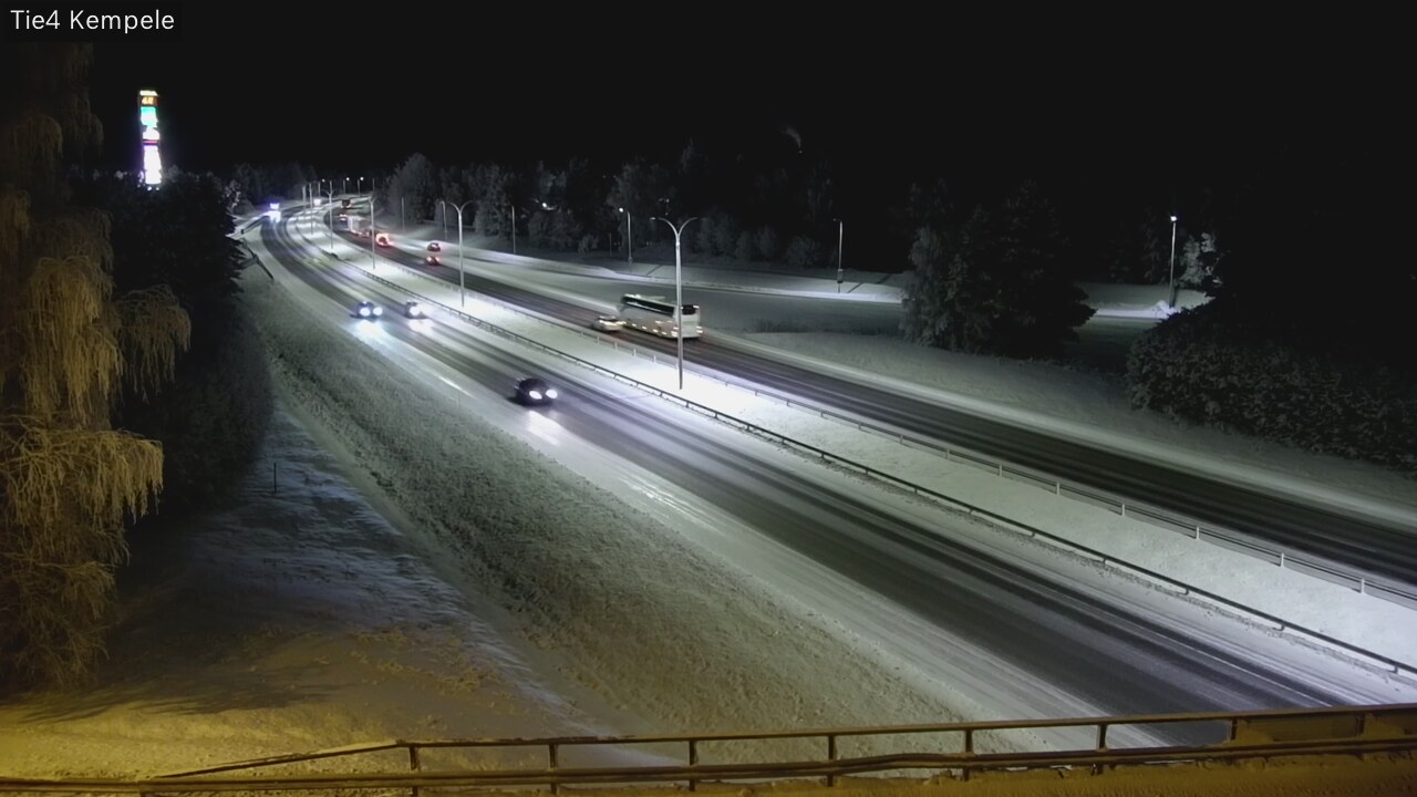 Kelikamerat Kuva Tie 4 Kempele, Zeppelin, Kempele, Pohjois-Pohjanmaa