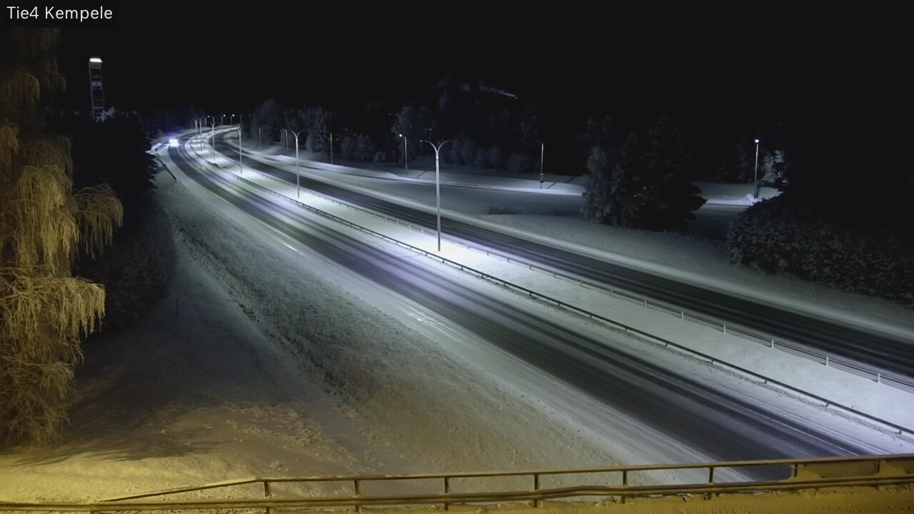 Kelikamerat Kuva Tie 4 Kempele, Zeppelin, Kempele, Pohjois-Pohjanmaa