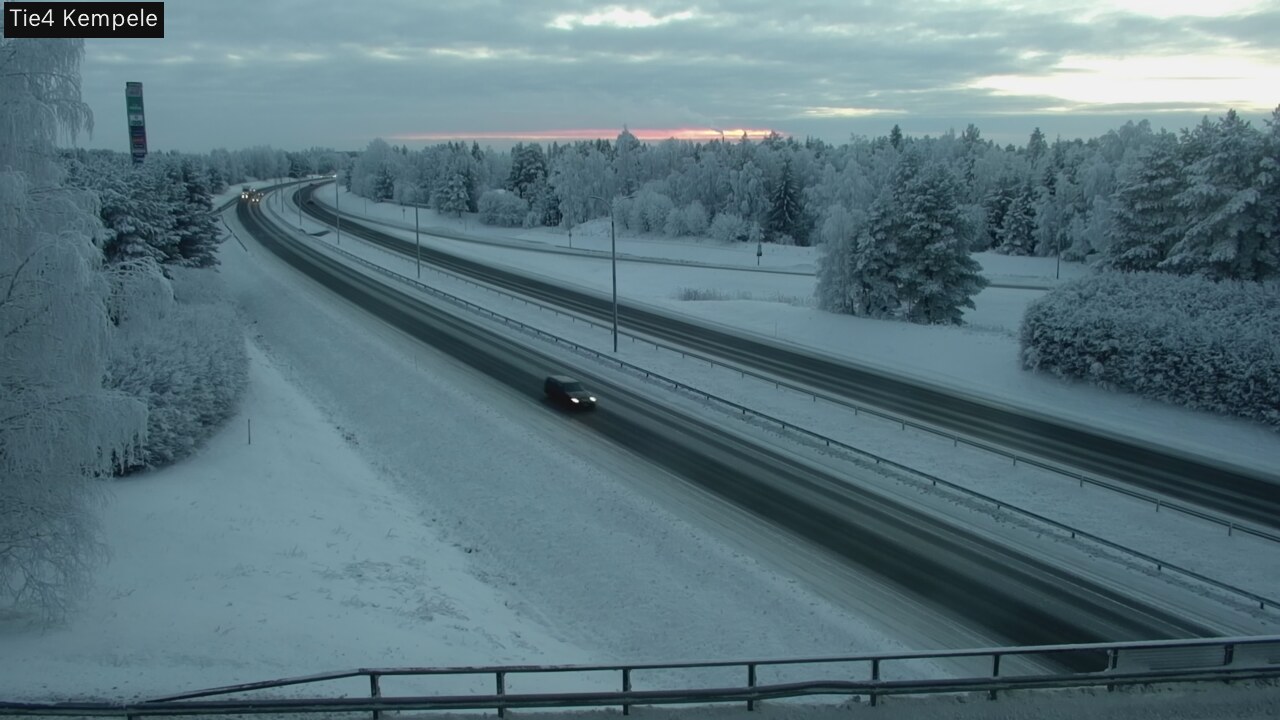 Kelikamerat Kuva Tie 4 Kempele, Zeppelin, Kempele, Pohjois-Pohjanmaa