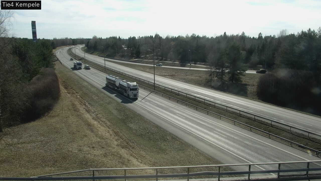 Weather Camera Image Väg 4 Kempele, Zeppelin, Kempele, Pohjois-Pohjanmaa