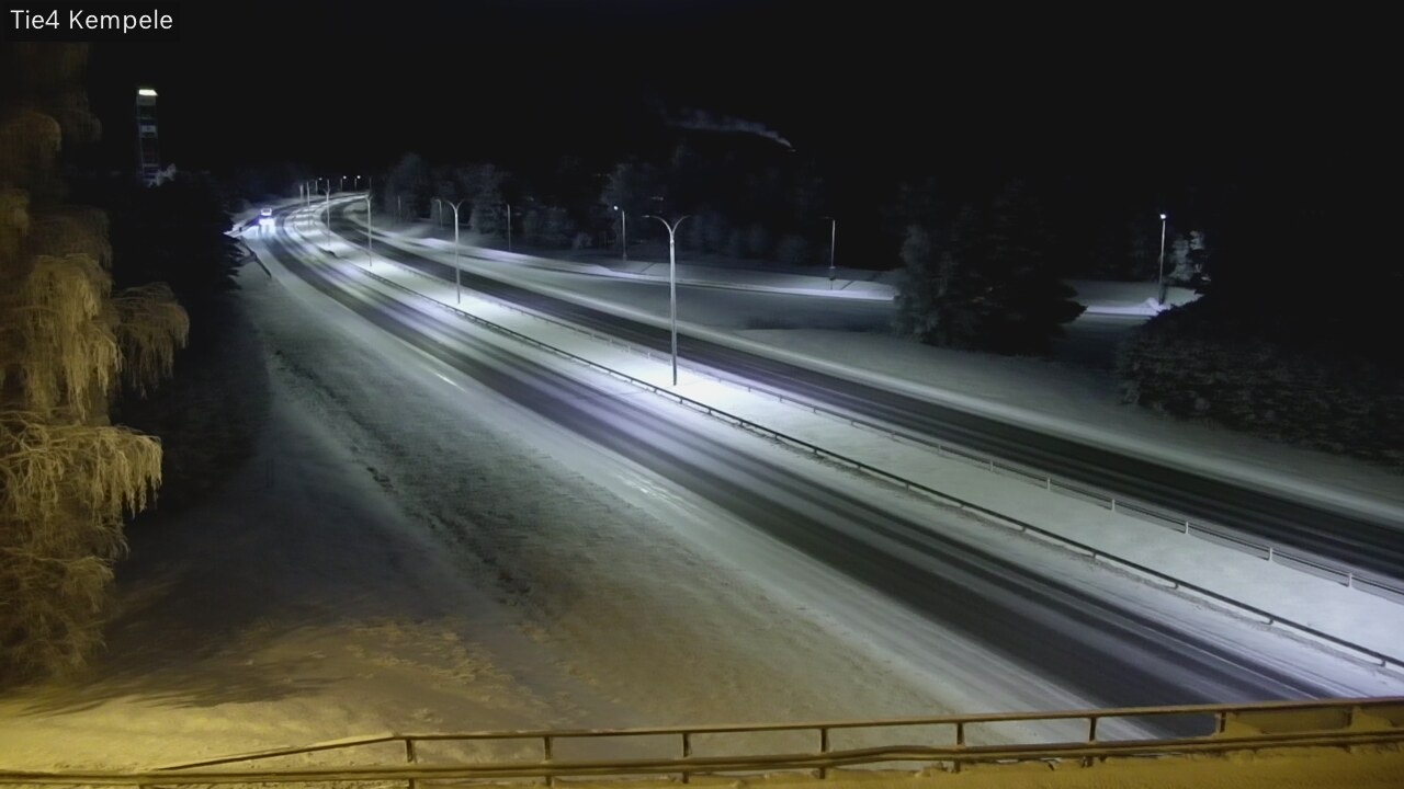 Kelikamerat Kuva Tie 4 Kempele, Zeppelin, Kempele, Pohjois-Pohjanmaa