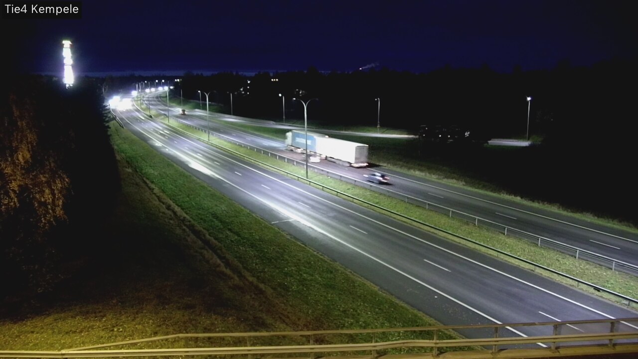 Kelikamerat Kuva Tie 4 Kempele, Zeppelin, Kempele, Pohjois-Pohjanmaa