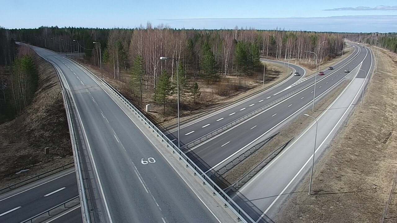 Weather Camera Image Road 4 Oulu, Asemakylä, Oulu, Pohjois-Pohjanmaa