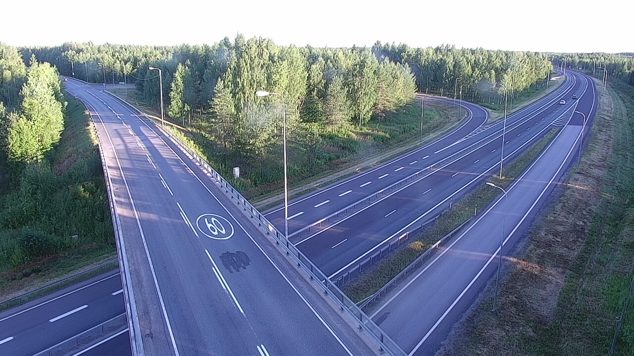 Weather Camera Image Road 4 Oulu, Asemakylä, Oulu, Pohjois-Pohjanmaa