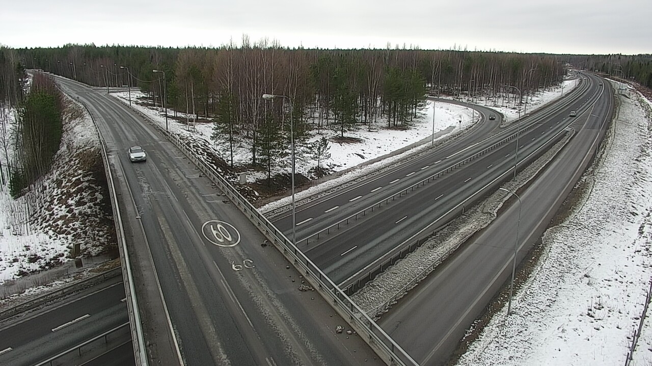 Weather Camera Image Road 4 Oulu, Asemakylä, Oulu, Pohjois-Pohjanmaa