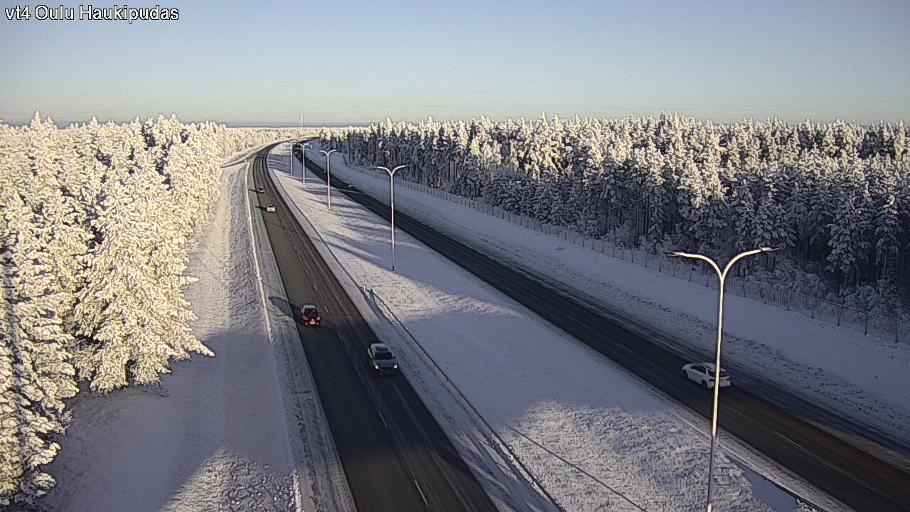 Weather Camera Image Väg 4 Oleåborg, Haukipudas, Oulu, Pohjois-Pohjanmaa