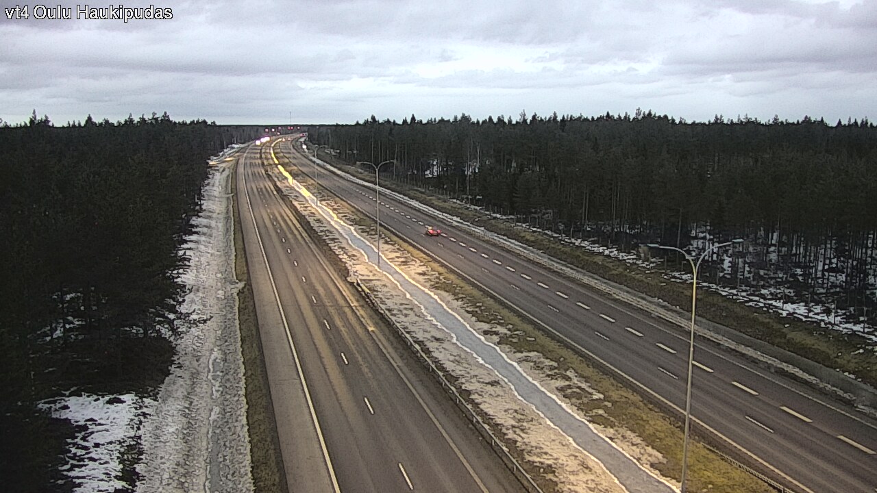 Weather Camera Image Väg 4 Oleåborg, Haukipudas, Oulu, Pohjois-Pohjanmaa