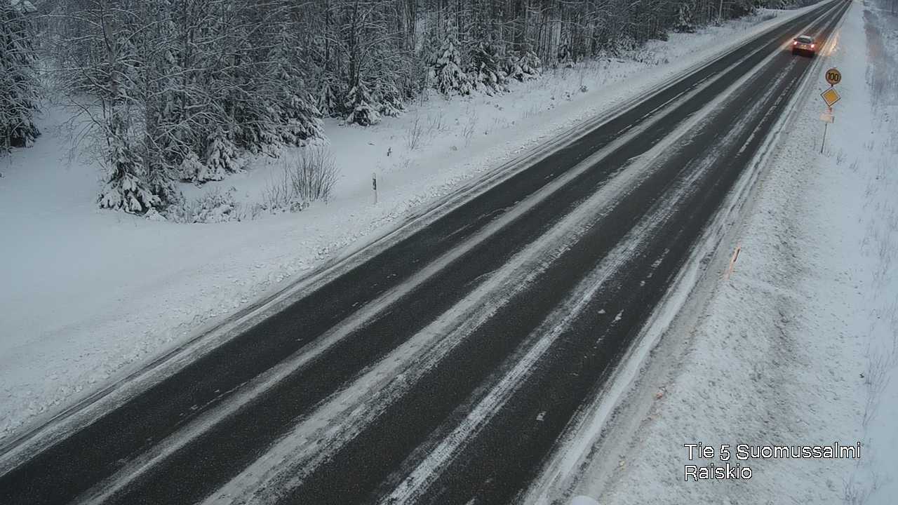 Weather Camera Image Väg 5 Suomussalmi Raiskio, Suomussalmi, Kainuu