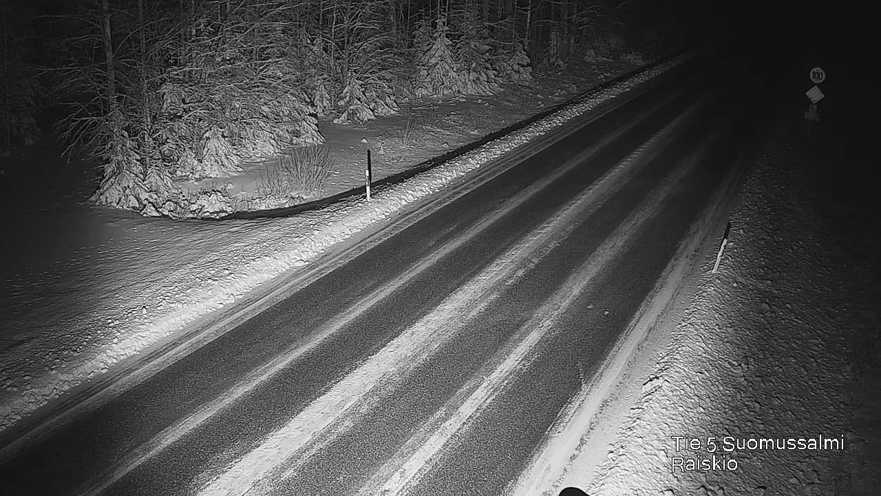 Weather Camera Image Väg 5 Suomussalmi Raiskio, Suomussalmi, Kainuu