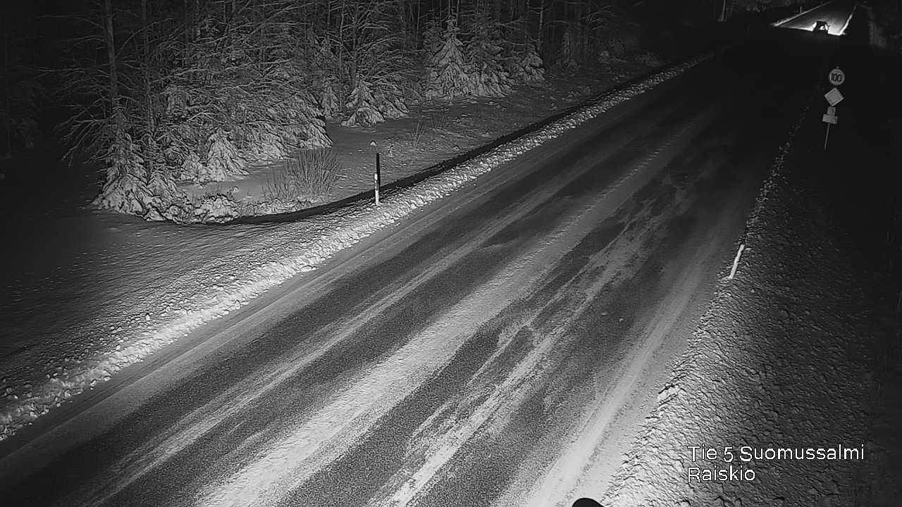 Weather Camera Image Väg 5 Suomussalmi Raiskio, Suomussalmi, Kainuu