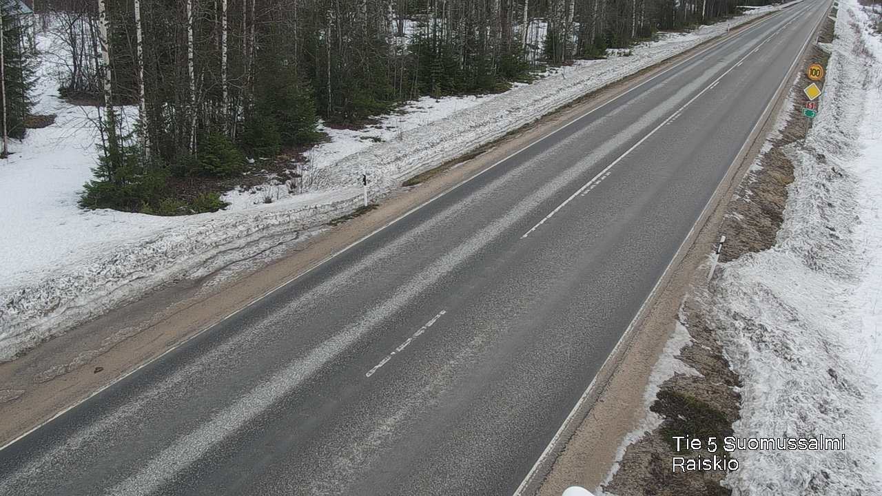 Weather Camera Image Road 5 Suomussalmi Raiskio, Suomussalmi, Kainuu