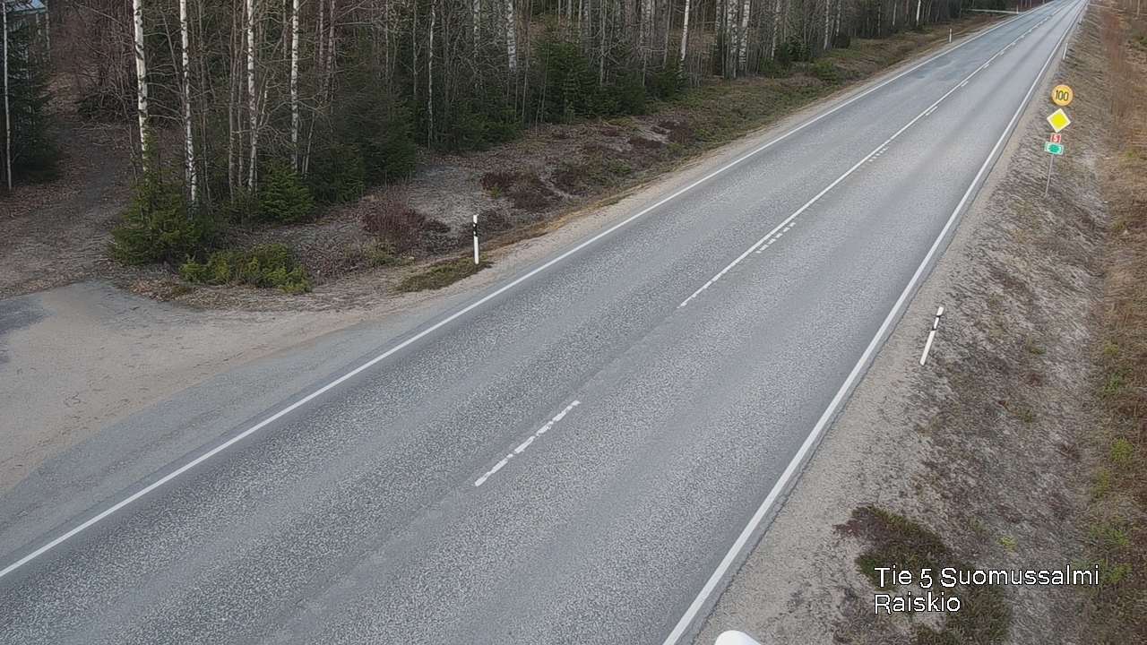Weather Camera Image Väg 5 Suomussalmi Raiskio, Suomussalmi, Kainuu