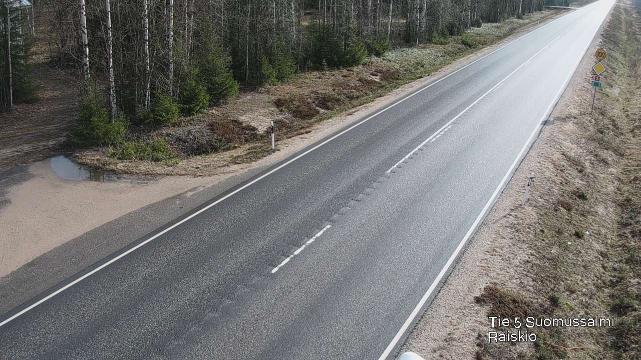 Weather Camera Image Road 5 Suomussalmi Raiskio, Suomussalmi, Kainuu