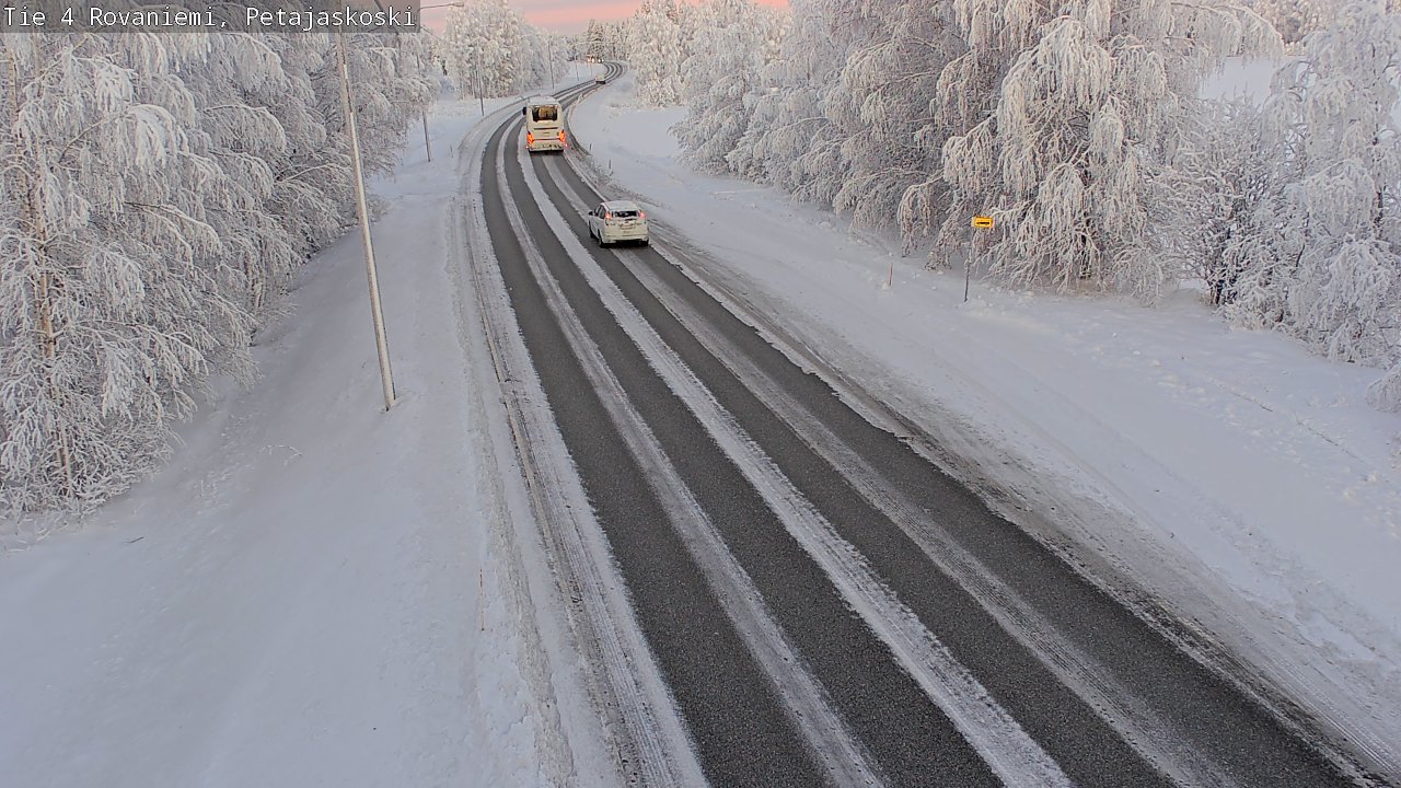 Weather Camera Image Väg 4 Rovaniemi, Petäjäskoski, Rovaniemi, Lappi