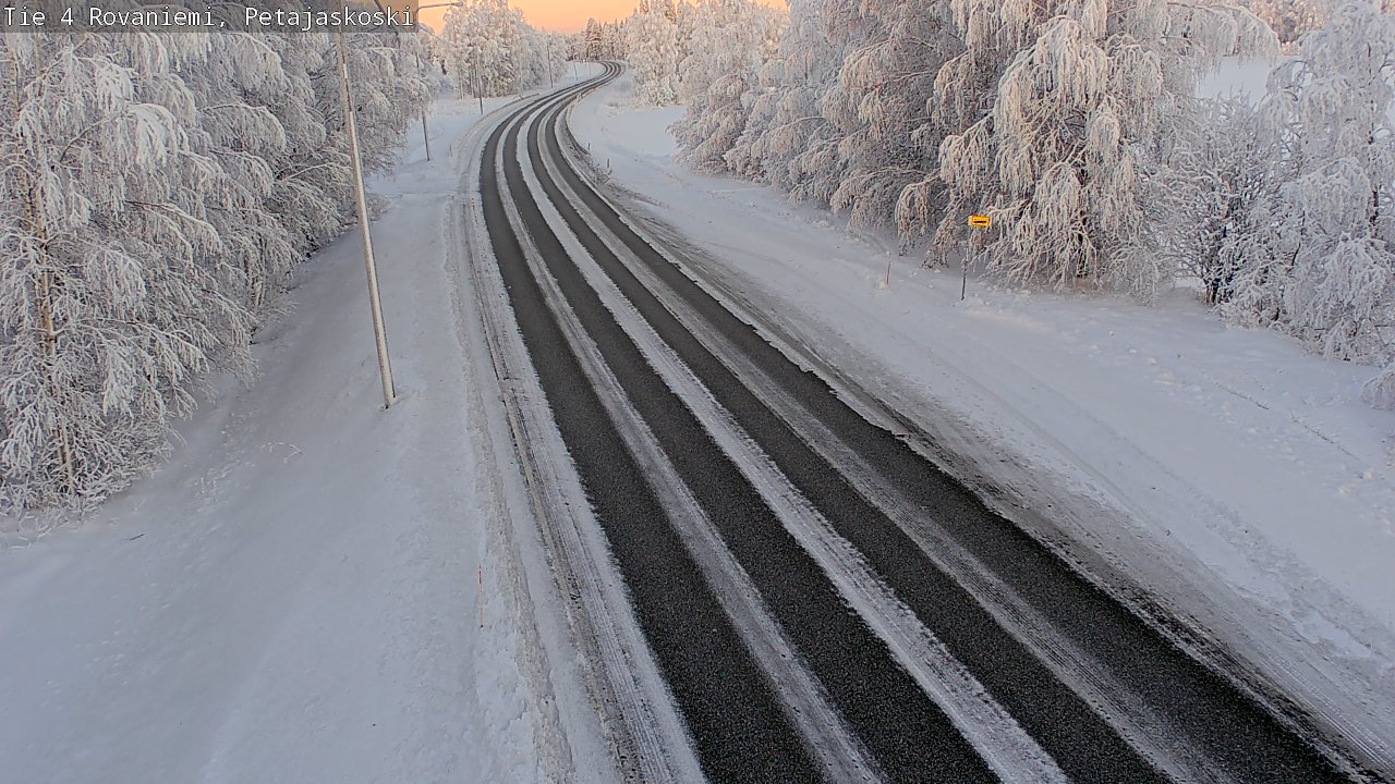 Weather Camera Image Väg 4 Rovaniemi, Petäjäskoski, Rovaniemi, Lappi
