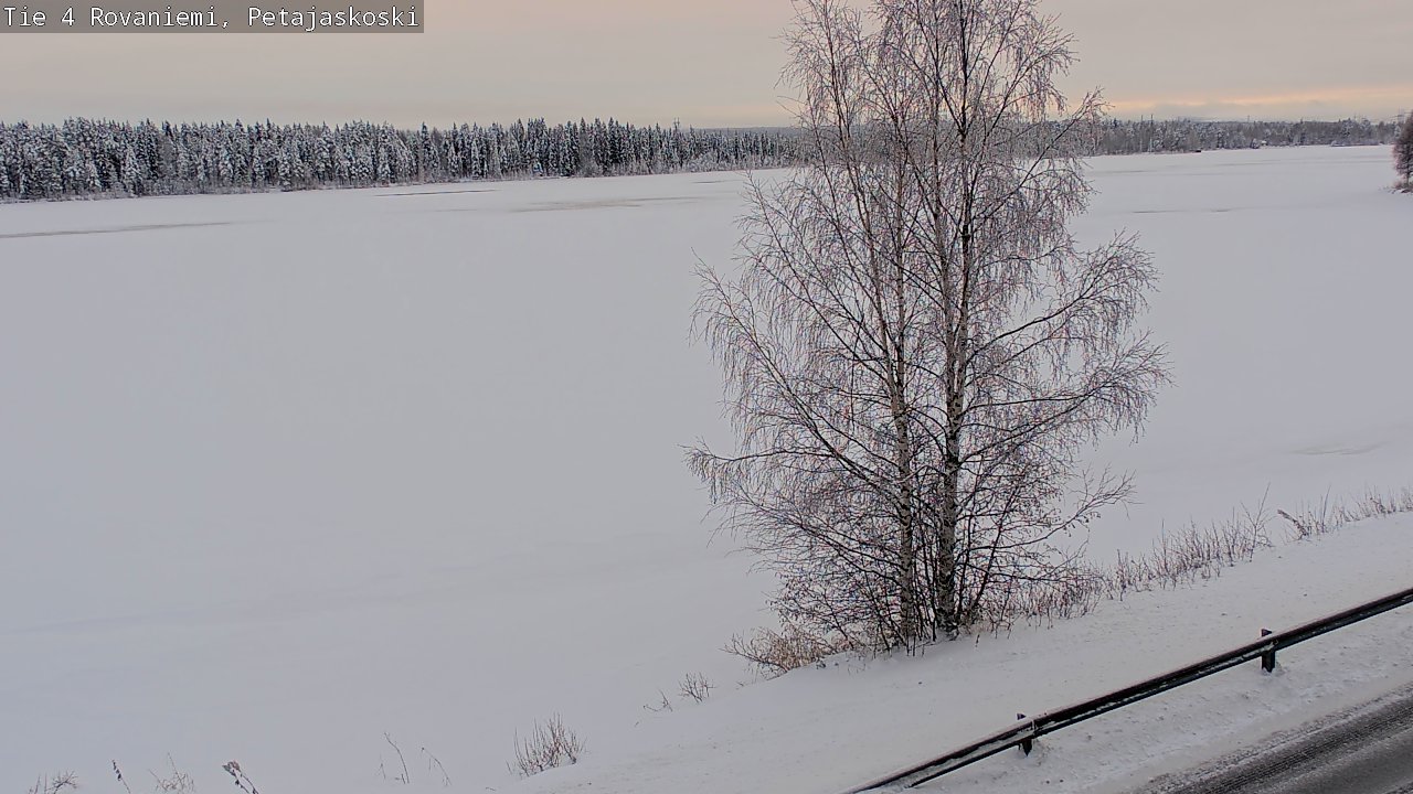 Weather Camera Image Väg 4 Rovaniemi, Petäjäskoski, Rovaniemi, Lappi