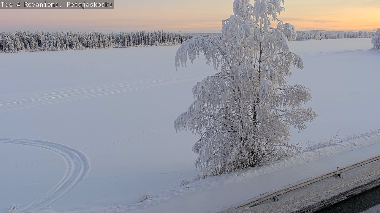 Weather Camera Image Road 4 Rovaniemi, Petäjäskoski, Rovaniemi, Lappi