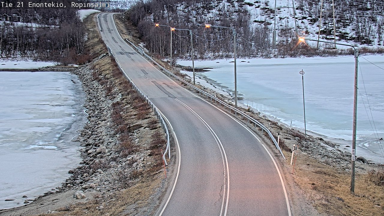 Weather Camera Image Väg 21 Enontekiö, Ropinsalmi, Enontekiö, Lappi