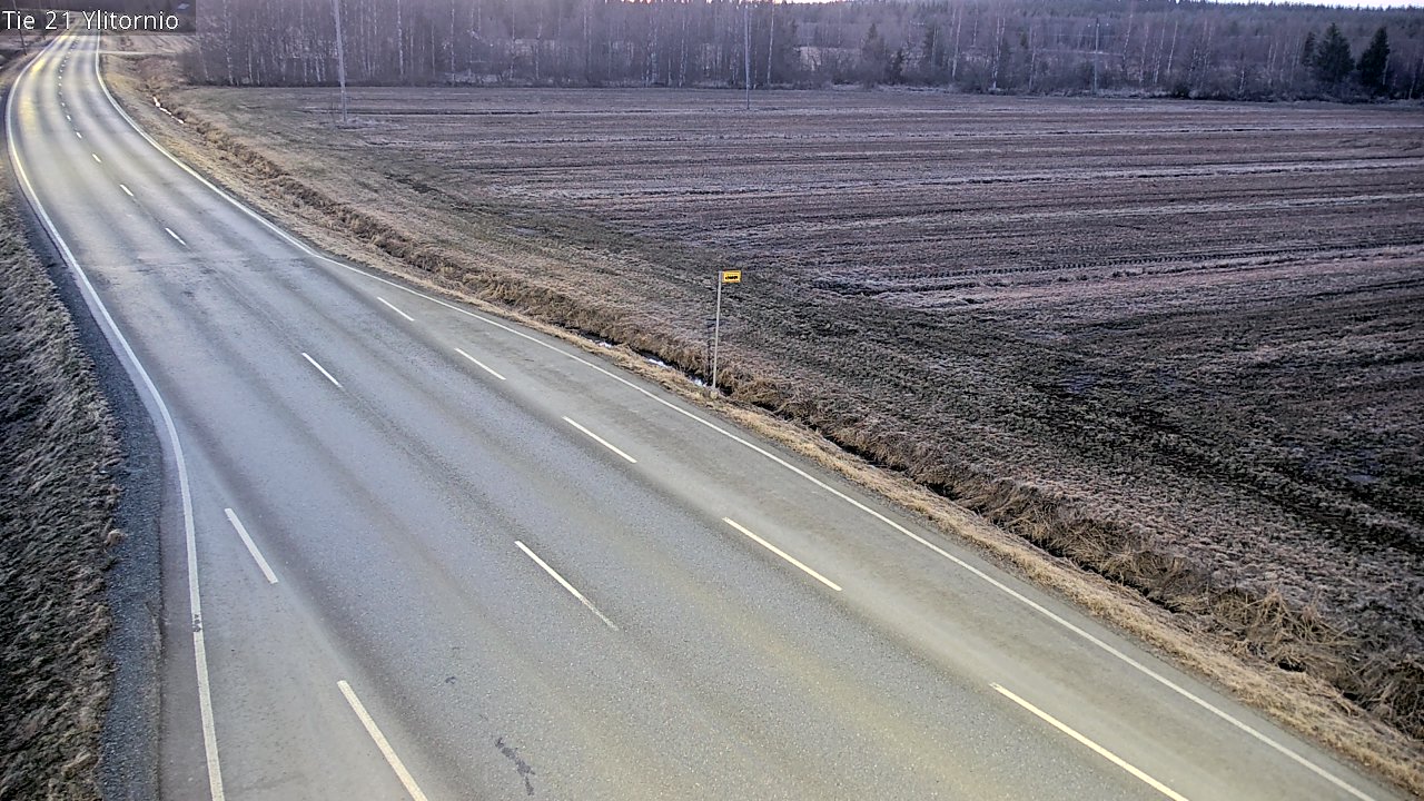 Weather Camera Image Road 21 Ylitornio, Tornio, Lappi