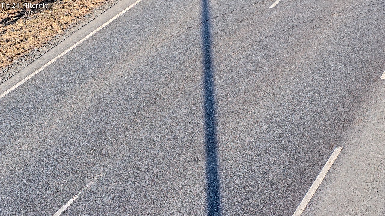 Weather Camera Image Road 21 Ylitornio, Tornio, Lappi