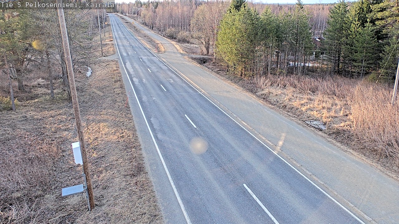 Weather Camera Image Väg 5 Pelkosenniemi, Kairala, Pelkosenniemi, Lappi